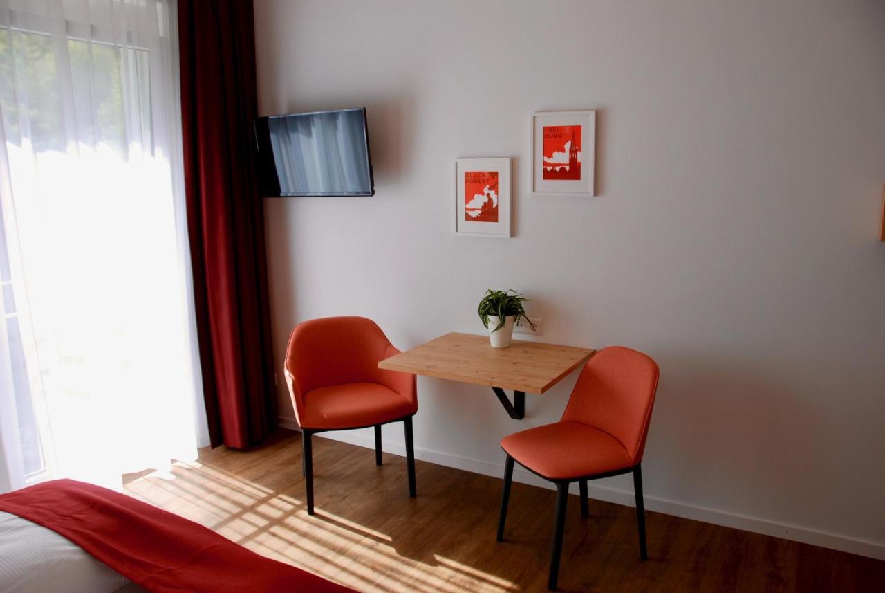 Busses Guesthouse Freiburg Bagian luar foto